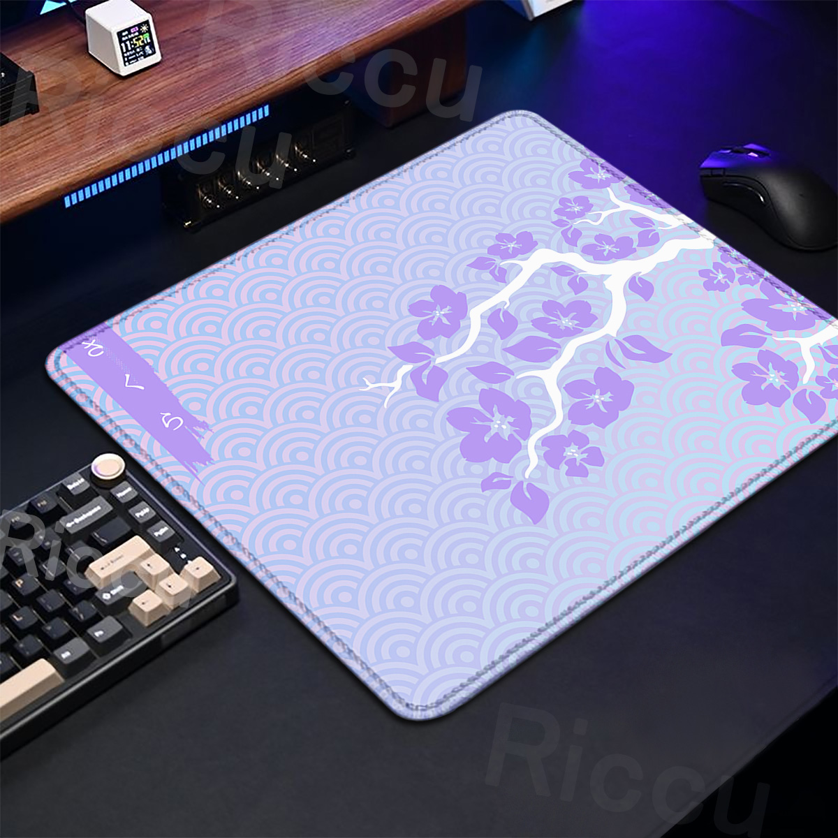Desk Setup Blue - لوحة ماوس أرجوانية لألعاب ساكورا ،