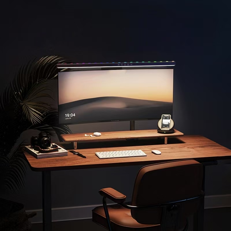 مصباح مكتبي معلق بإضاءة شاشة L - مراجعة Gaming Setup Desk وسعره