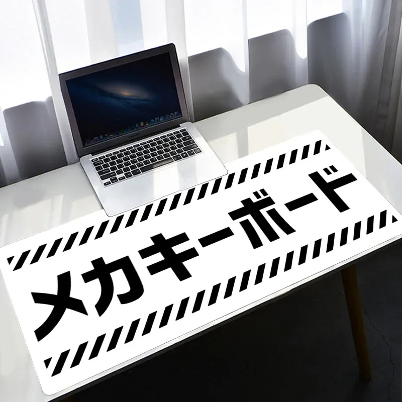 لوحة الماوس بالأبيض والأسود لل - مراجعة Desk Setup Blue وسعره